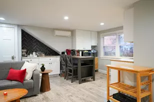 712 Main St, Barnstable, MA 02601 - Photo 3