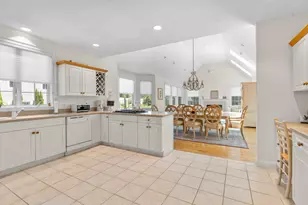 14 Glenneagle Dr, Mashpee, MA 02649 - Photo 19