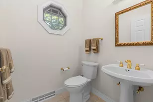 14 Glenneagle Dr, Mashpee, MA 02649 - Photo 27