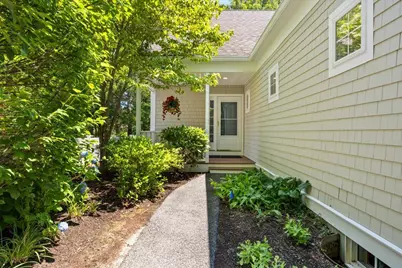 9 Blue Meadow Court #UNIT 9, Bourne, MA 02532 - Photo 3