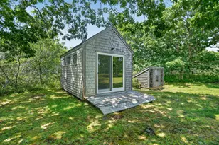 28 Black Point Rd, Chilmark, MA 02535 - Photo 43