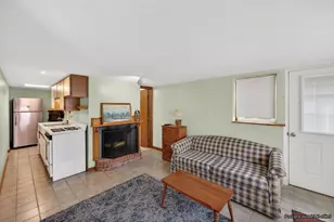 424 Grand Ave, Falmouth, MA 02540 - Photo 17