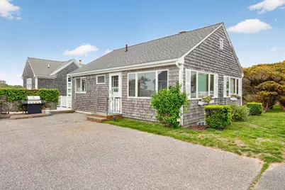 426 Grand Avenue, Falmouth, MA 02540 - Photo 3