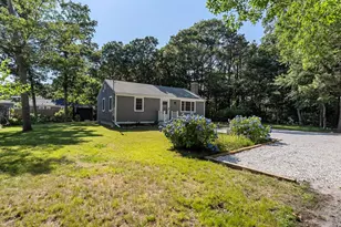 27 Frank Baker Rd, Yarmouth, MA 02664 - Photo 5