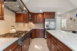 80 Gold Leaf Ln, Mashpee, MA 02649 - Photo 9