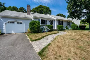25 Clinton Dr, Yarmouth, MA 02675 - Photo 3