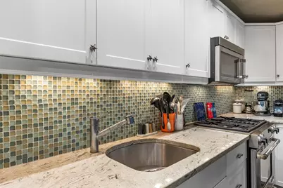 15 Court Street #Unit 5, Provincetown, MA 02657 - Photo 7