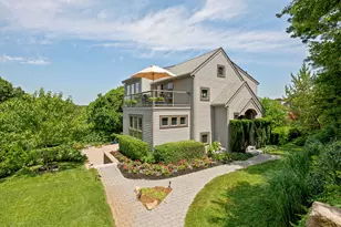 20 Bayberry Ave, Provincetown, MA 02657 - Photo 1