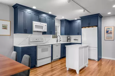 50A Harry Kemp Way #UNIT 2, Provincetown, MA 02657 - Photo 17