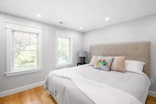 5 Pine Tree Ln, Tisbury, MA 02568 - Photo 17