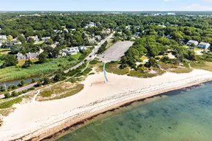 316 Sea St, Barnstable, MA 02601 - Photo 11