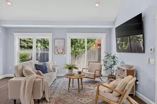 8 Bank St, Eastham, MA 02642 - Photo 9