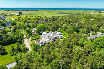 2 Lexington Avenue, Edgartown, MA 02539 - Photo 41