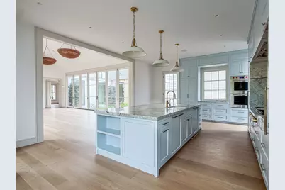 2 Lexington Avenue, Edgartown, MA 02539 - Photo 17