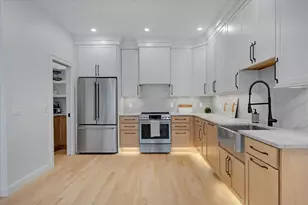 401 Main St, Dennis, MA 02670 - Photo 5