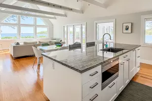 43 Sengekontacket Rd, Oak Bluffs, MA 02557 - Photo 7