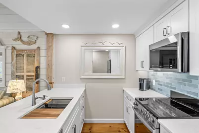26 Vineyard View Lane #UNIT 26, Mashpee, MA 02649 - Photo 11