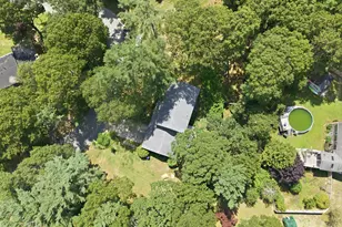 10 Roberta Dr, Buzzards Bay, MA 02532 - Photo 27