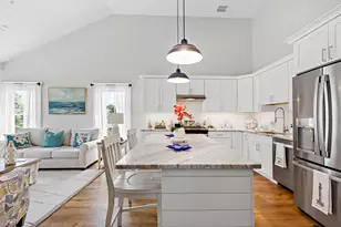 10 Bank St, Eastham, MA 02642 - Photo 21