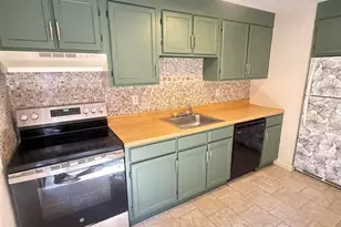 300 Falmouth Rd, Mashpee, MA 02649 - Photo 17