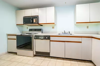 195 Falmouth Road #8D, Mashpee, MA 02649 - Photo 5