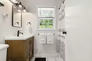 230 Gosnold St, Barnstable, MA 02601 - Photo 25