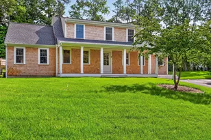 94 Liam Ln, Barnstable, MA 02632 - Photo 3