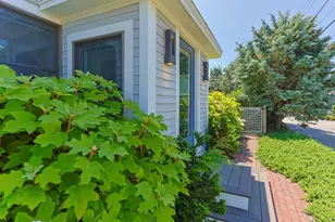 73 Franklin St, Provincetown, MA 02657 - Photo 11