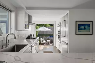 73 Franklin St, Provincetown, MA 02657 - Photo 5