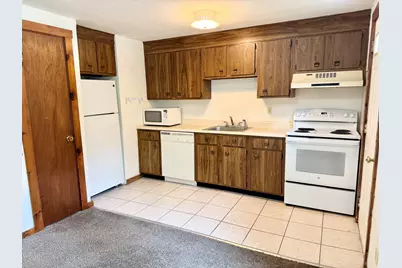 300 Falmouth Road #APT 7D, Mashpee, MA 02649 - Photo 5