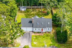 835 Old Barnstable Rd, Falmouth, MA 02536 - Photo 35