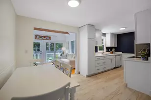 835 Old Barnstable Rd, Falmouth, MA 02536 - Photo 7