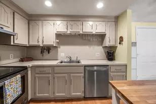 31 Highview Dr, Sandwich, MA 02563 - Photo 5