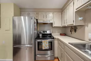 31 Highview Dr, Sandwich, MA 02563 - Photo 5