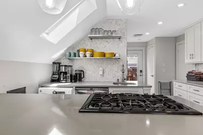 15 Winthrop Street #UNIT C, Provincetown, MA 02657 - Photo 7