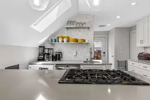 15 Winthrop St, Provincetown, MA 02657 - Photo 7