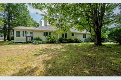 8 Executive Drive, Mashpee, MA 02649 - Photo 31