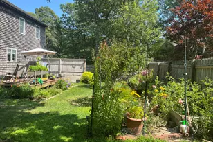323 County Rd, Oak Bluffs, MA 02557 - Photo 7