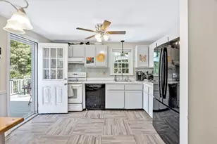 27 Oregon Rd, Mashpee, MA 02649 - Photo 7