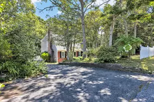 27 Oregon Rd, Mashpee, MA 02649 - Photo 29