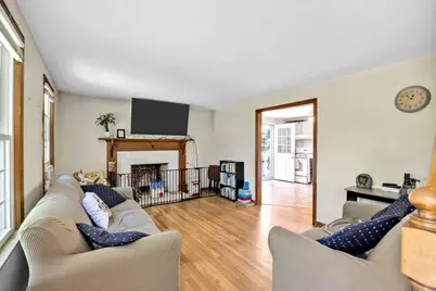 27 Oregon Road, Mashpee, MA 02649 - Photo 3