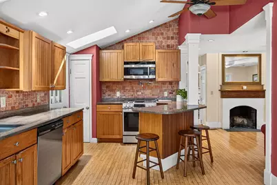 658 Main Street, Harwich, MA 02645 - Photo 3