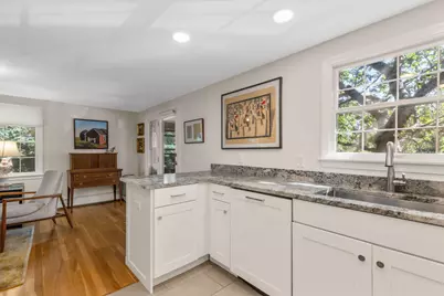 18 Miller Hill Road #UNIT 9, Provincetown, MA 02657 - Photo 3