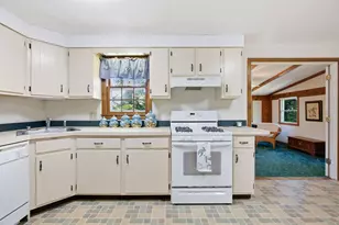 38 McNamara Ave, Yarmouth, MA 02673 - Photo 7