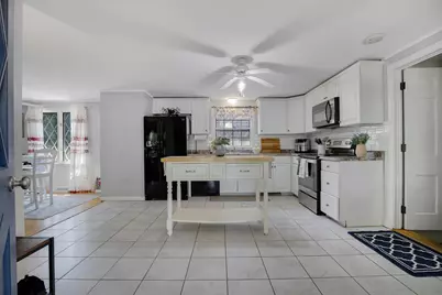 11 & 11A Gateway Street, Yarmouth, MA 02664 - Photo 5