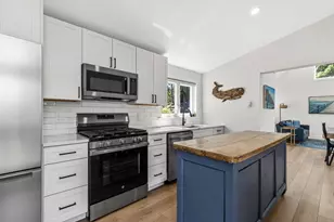 56A W Franklin St, Provincetown, MA 02657 - Photo 5