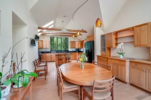 174 Middle Rd, Chilmark, MA 02535 - Photo 3