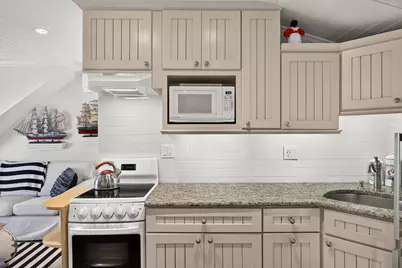 48 Pleasant Street #APT 2, Provincetown, MA 02657 - Photo 9