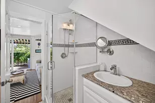 48 Pleasant St, Provincetown, MA 02657 - Photo 27