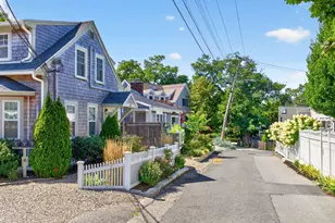48 Pleasant St, Provincetown, MA 02657 - Photo 35